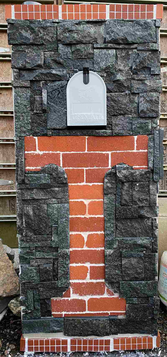 751: Brick & Granite Mailbox